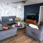 Contemporary With Sea View In Holiday home *