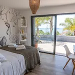 Contemporary With Sea View In Holiday home