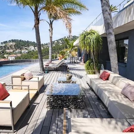 Contemporary With Sea View In بيت للعطل
